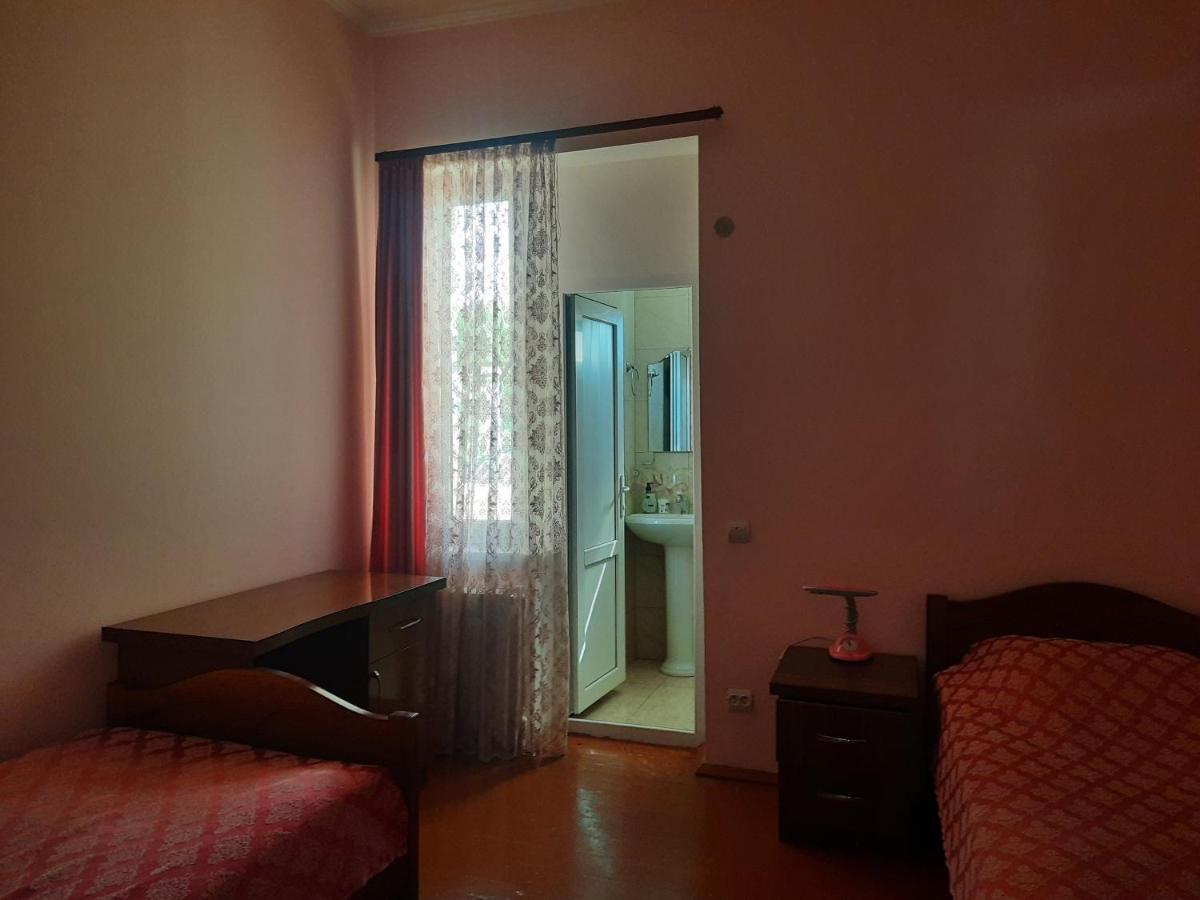 Hotel Happy House Chʼiva Esterno foto